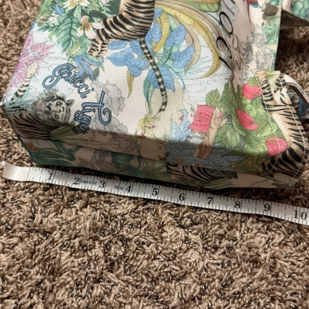 NEW Gucci Beauty Multicolor Canvas Print Tote Bag With Gifting Box - Picture 7 of 13